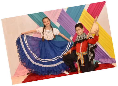 Pareja de Danza paraguaya